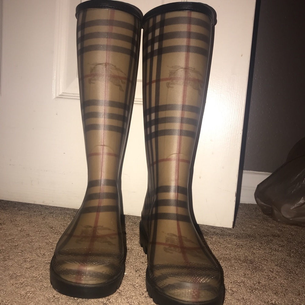 Burberry Rainboots